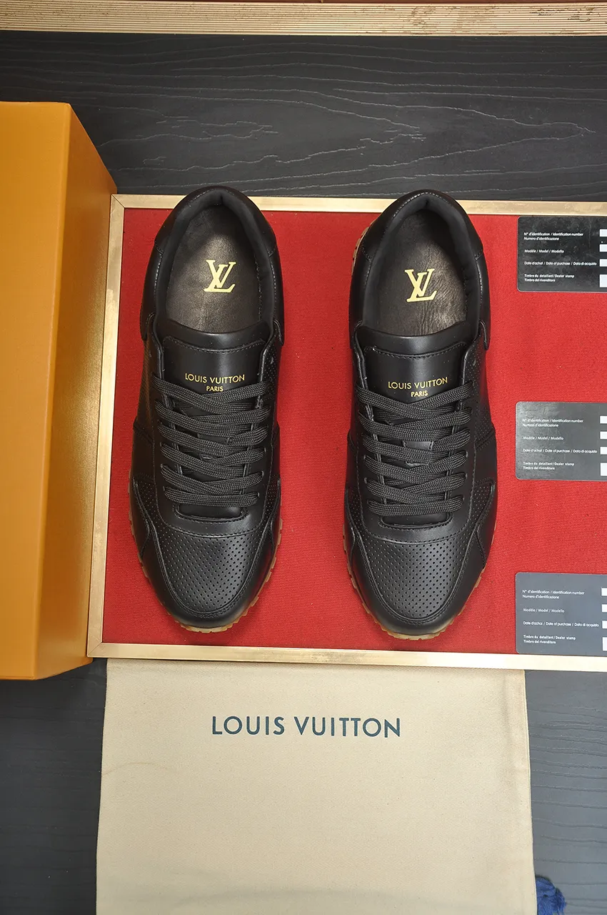 Men's men's shoes 💰720💶[LOUIS VUITTON] (original order) new style 🍀LV Louis Vuitton * - top version of LV classic trendy shoes! Made of imported original cowhide, water-dyed cowhide lining, and original wear-resistant rubber outsole! High quality products! Code number 38-45 (45 customized)